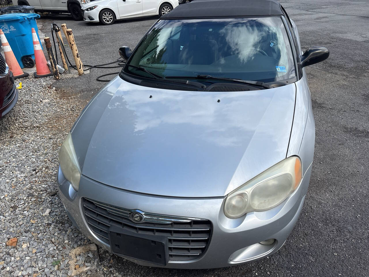 Used 2005 Chrysler Sebring Touring FWD image 4
