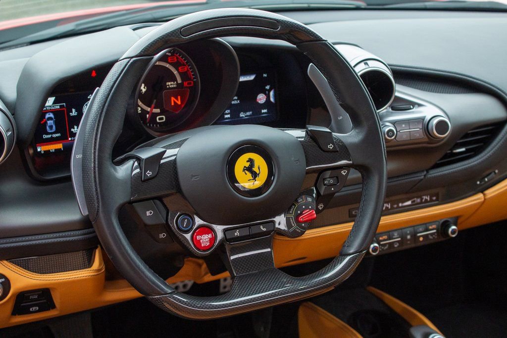 Used 2020 Ferrari F8 Tributo image 16