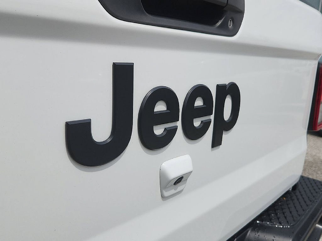 Used 2022 Jeep Gladiator Sport AWD/4WD image 22