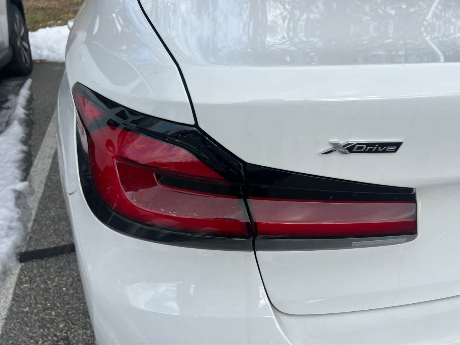 Used 2023 BMW 530i xDrive w/ Premium Package image 7