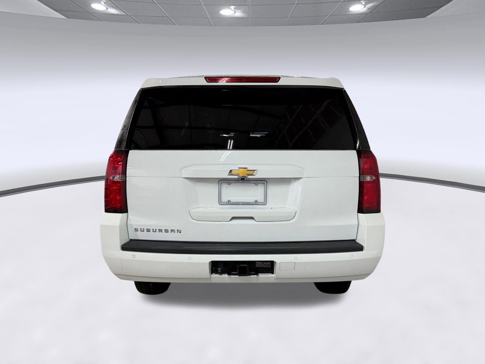 Used 2019 Chevrolet Suburban LT image 9