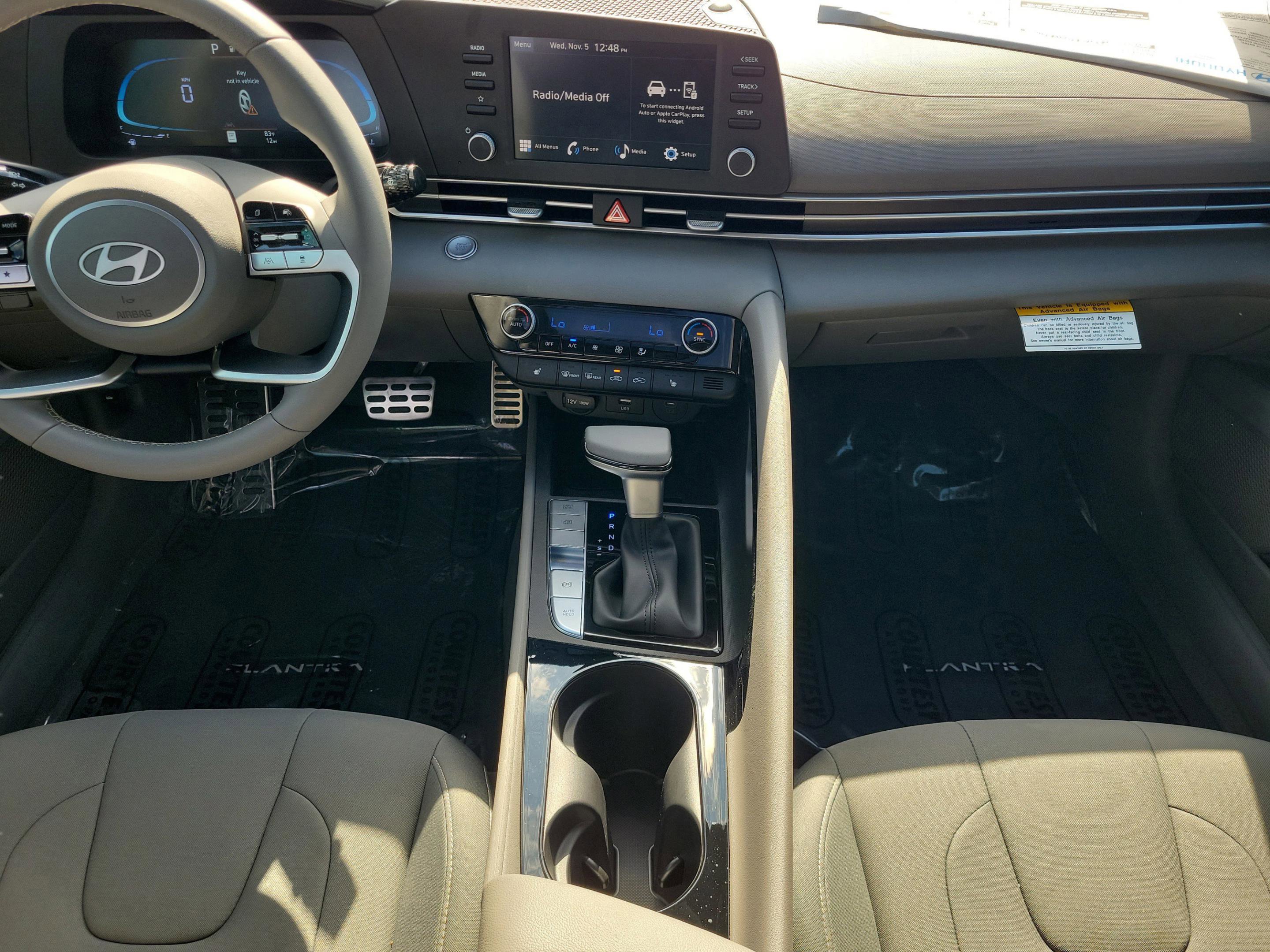 New 2026 Hyundai Elantra SEL Sport image 23