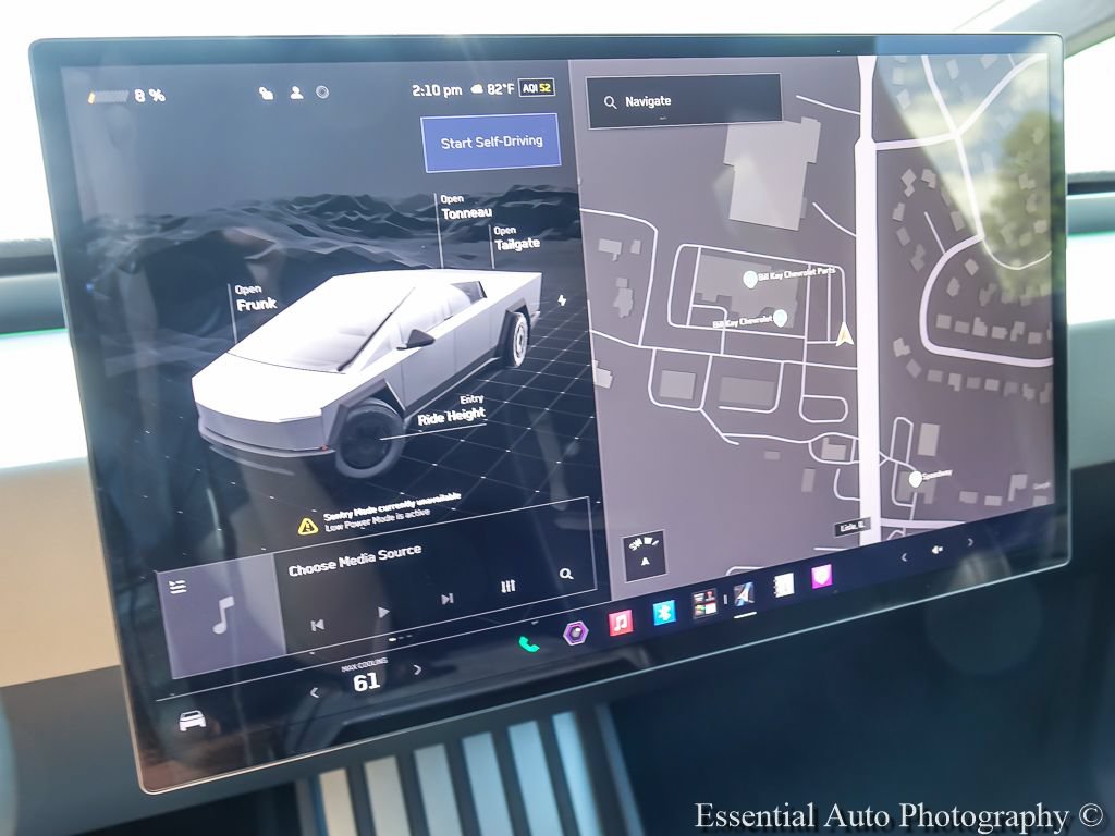 Used 2025 Tesla Cybertruck Cyberbeast AWD/4WD image 17