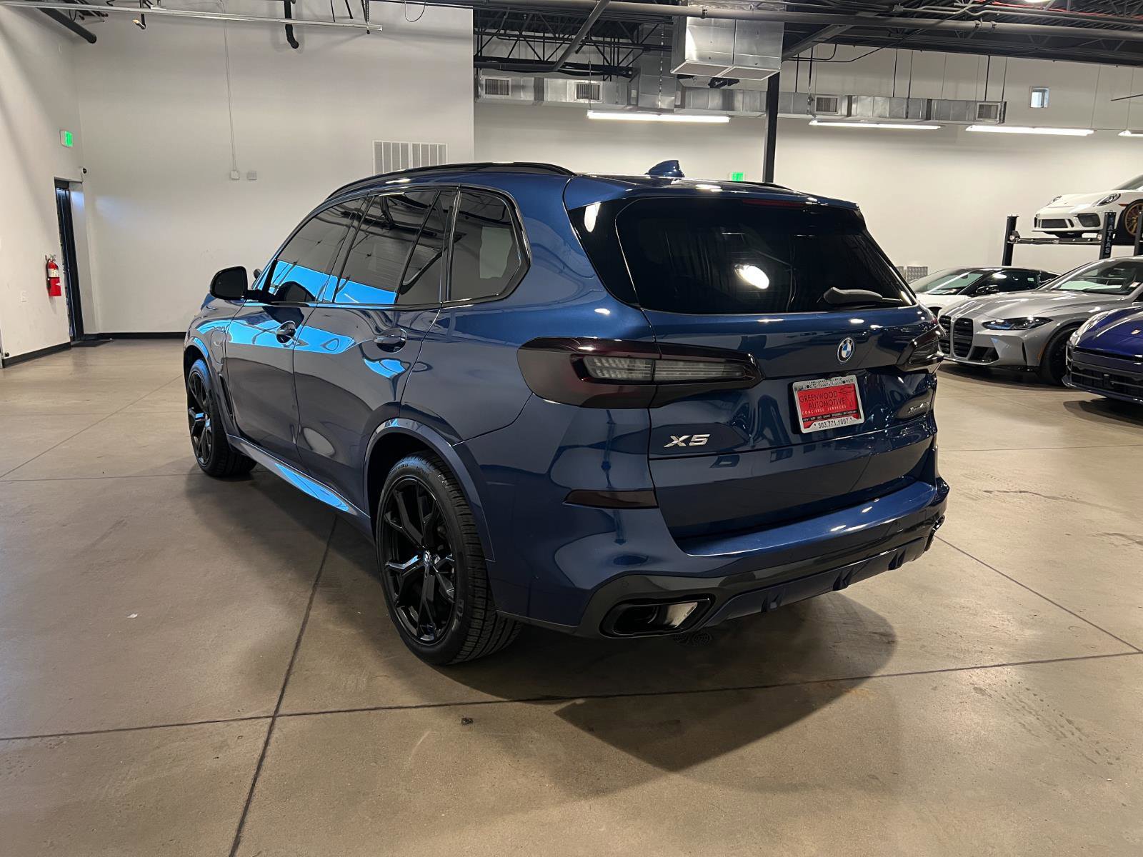 Used 2022 BMW X5 xDrive45e w/ M Sport Package image 5