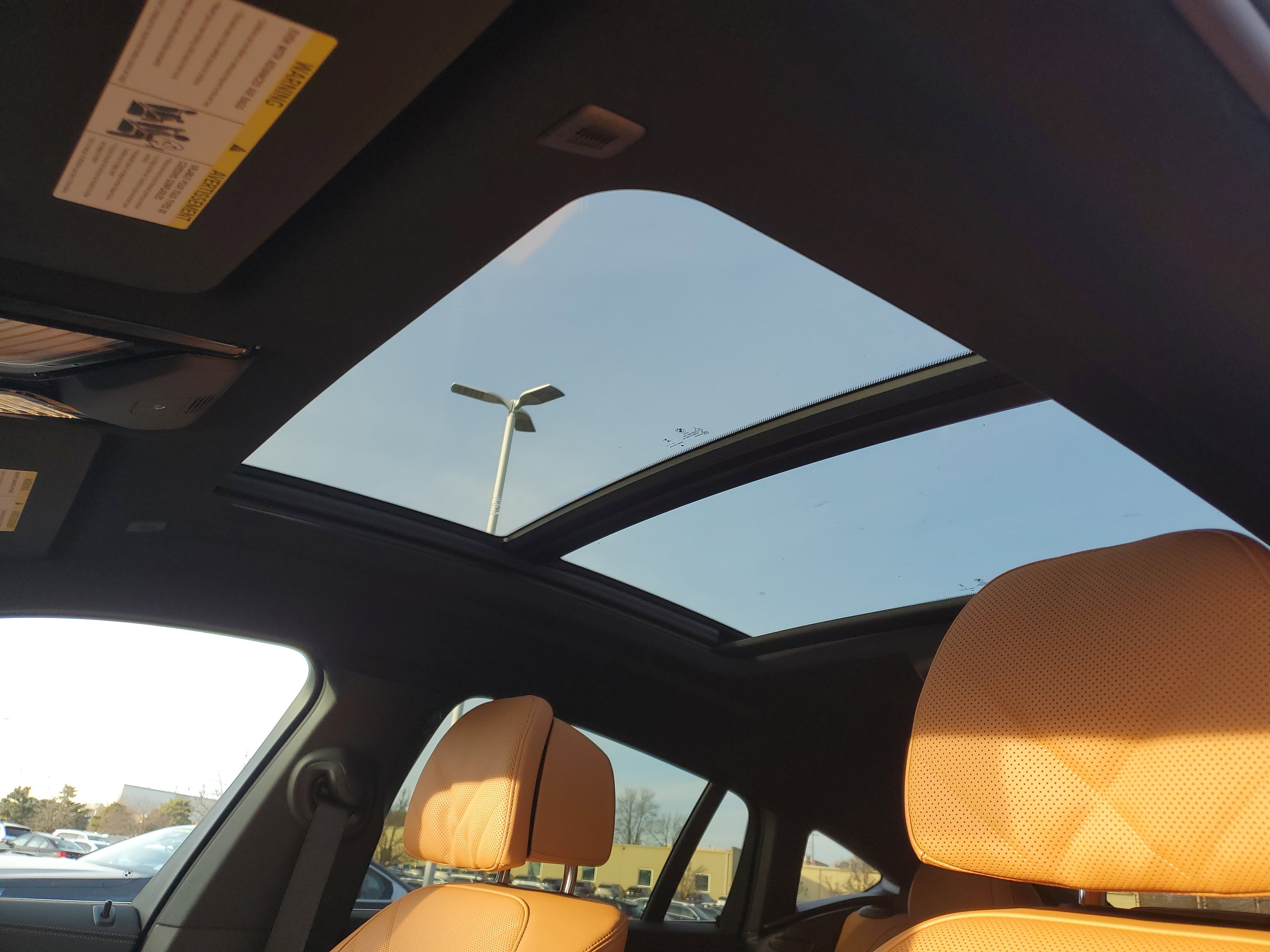 New 2026 BMW X6 xDrive40i w/ Climate Comfort Package image 8