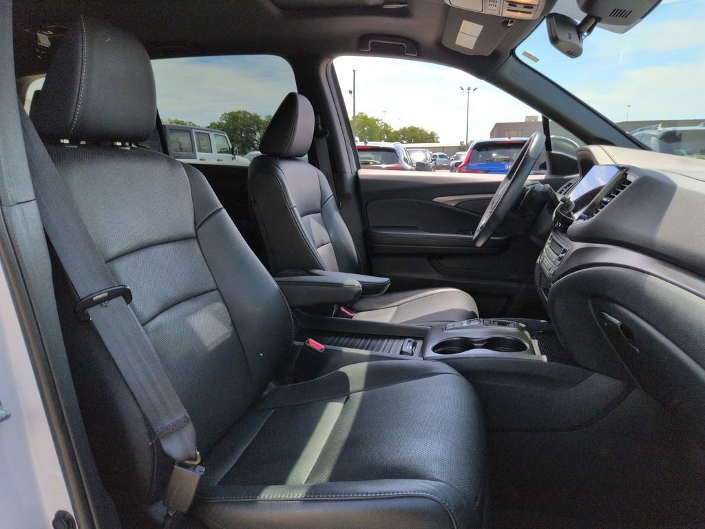 Used 2023 Honda Passport EX-L image 28