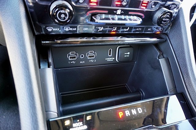 New 2023 Jeep Grand Cherokee Limited 4xe image 38