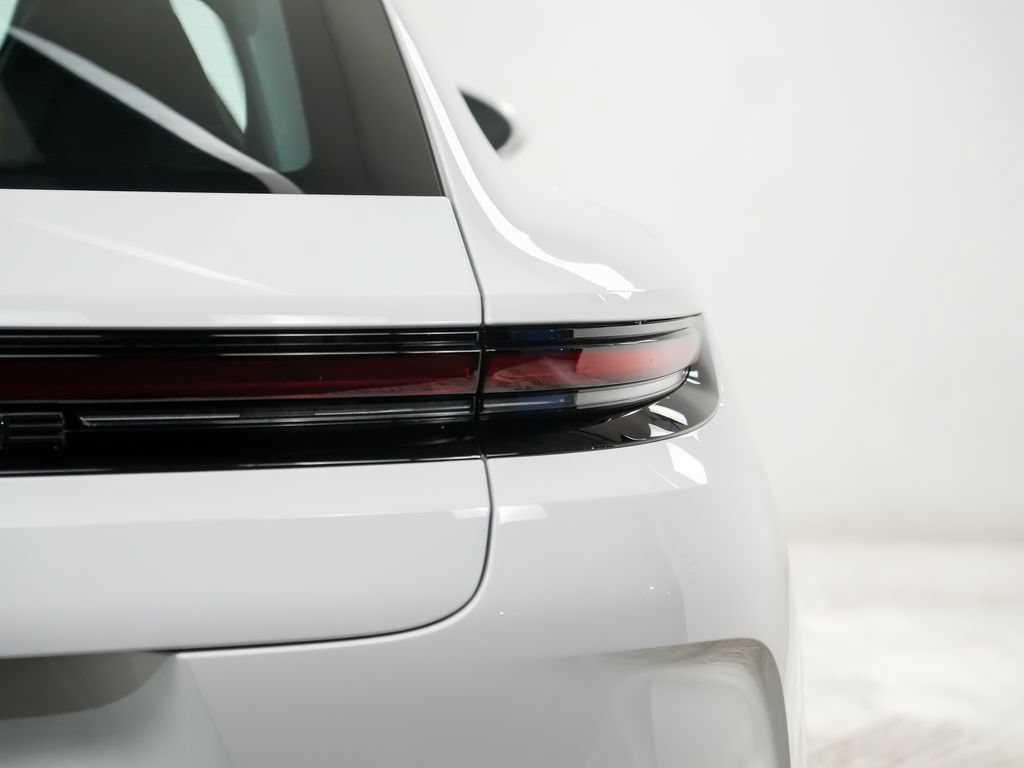 New 2026 Porsche Panamera 4 AWD/4WD image 12