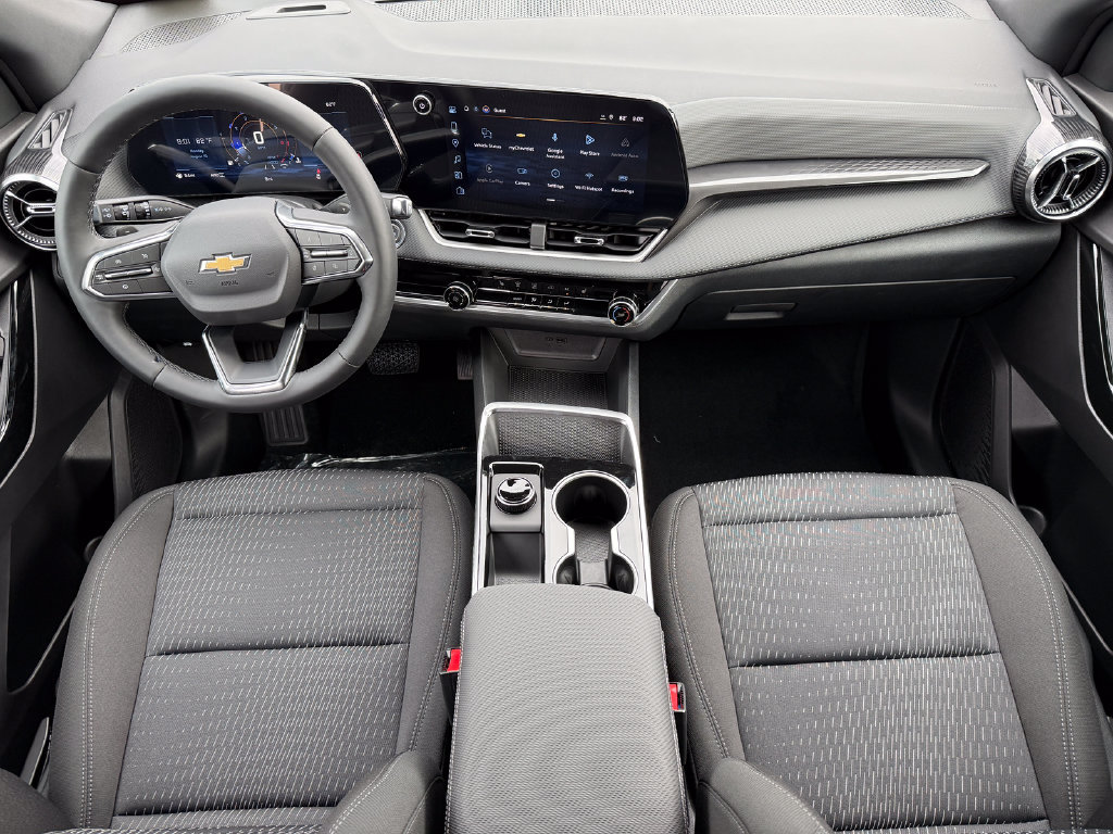New 2027 Chevrolet Equinox LT w/ Safety and Technology Package AWD/4WD image 11