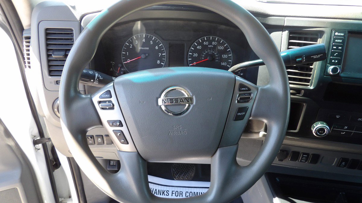 Used 2020 Nissan NV 2500 SV RWD image 11