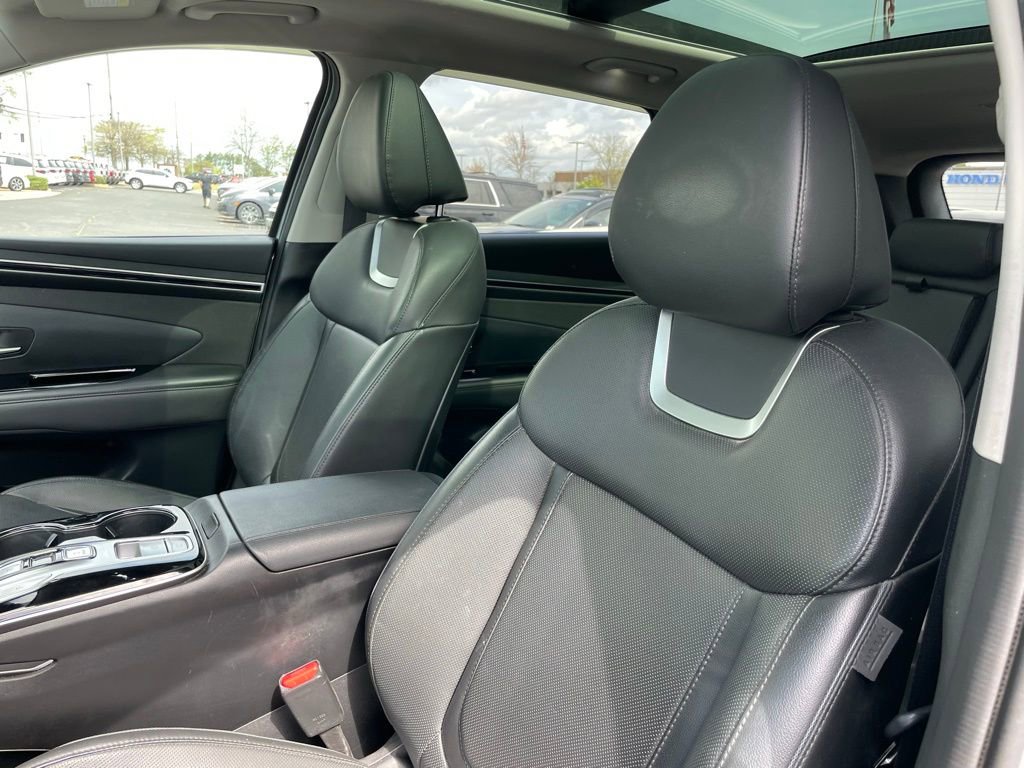 Used 2023 Hyundai Tucson Limited w/ Cargo Package image 27
