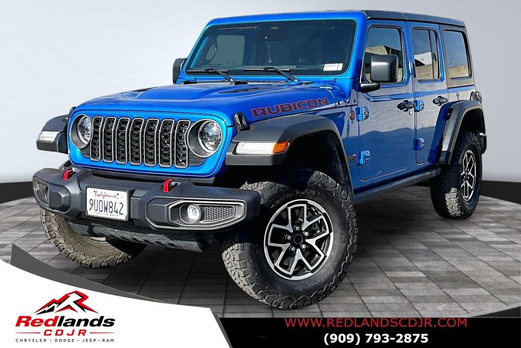 Used 2025 Jeep Wrangler Unlimited Rubicon w/ Convenience Group AWD/4WD image 1