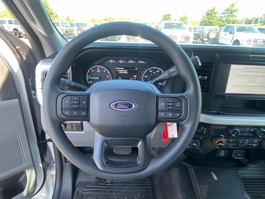 New 2026 Ford F350 XL w/ XL Chrome Package AWD/4WD image 13