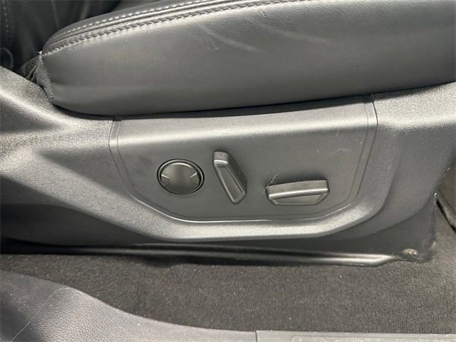 Used 2024 Ford Expedition Max XLT image 25