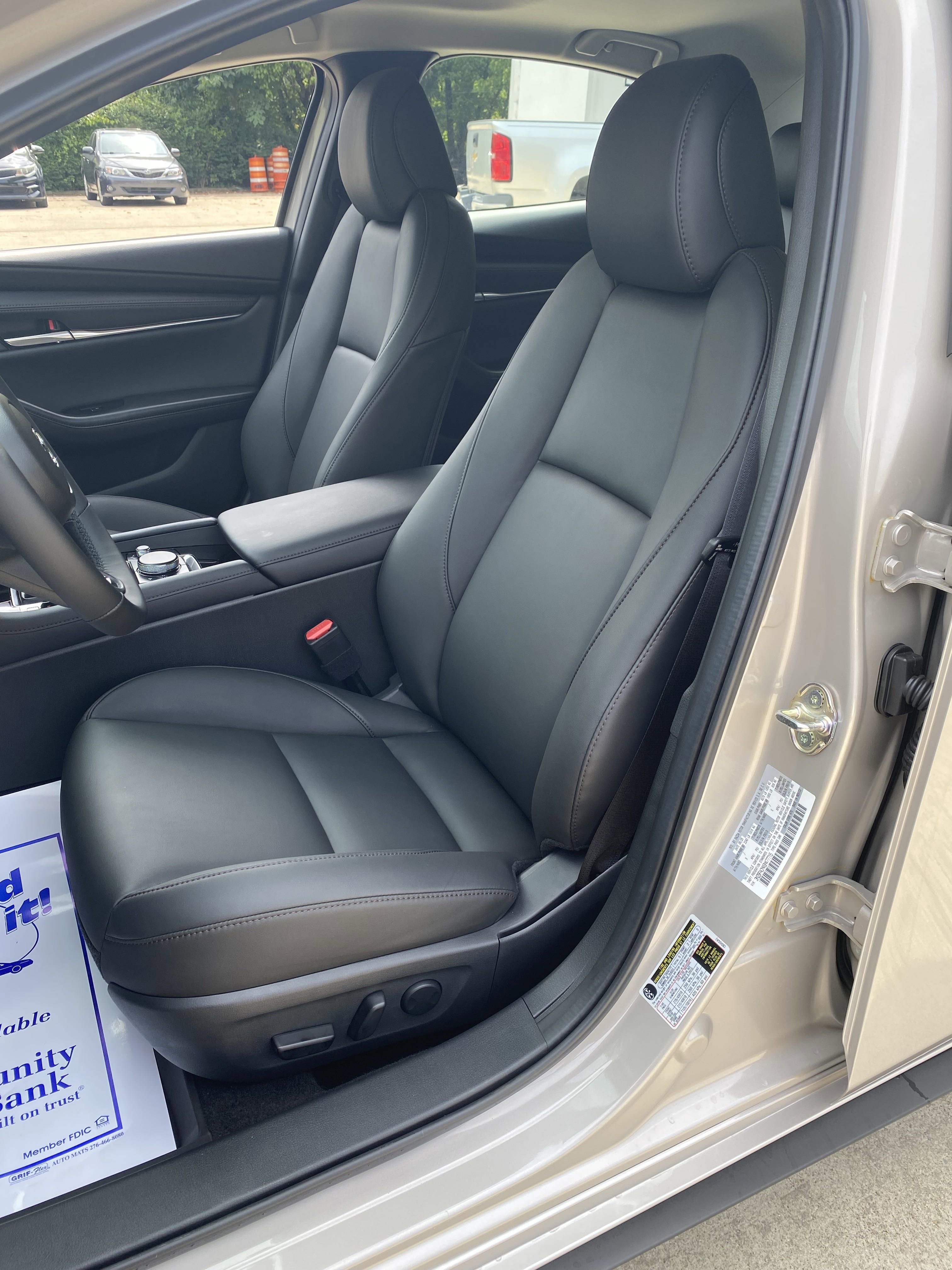 New 2025 MAZDA MAZDA3 s image 4