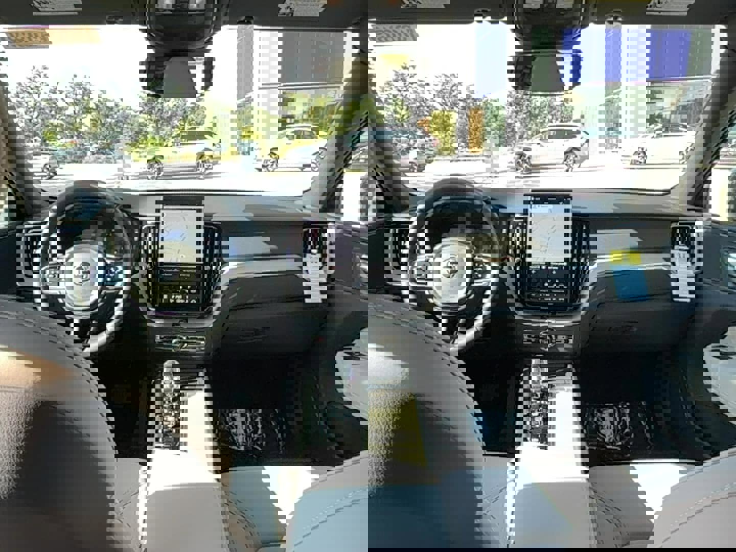 Used 2026 Volvo XC60 B5 Core w/ Protection Package Premier image 16