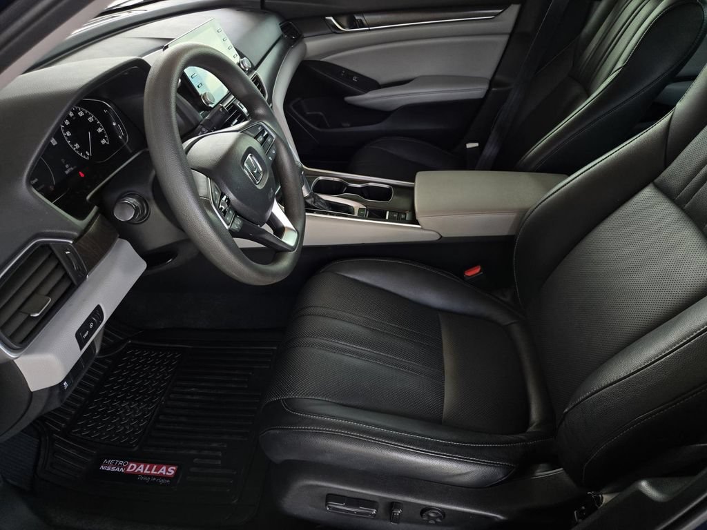 Used 2020 Honda Accord EX image 18