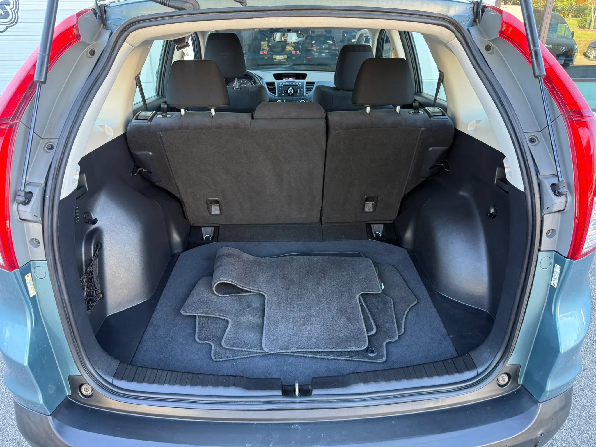 Used 2013 Honda CR-V LX image 24
