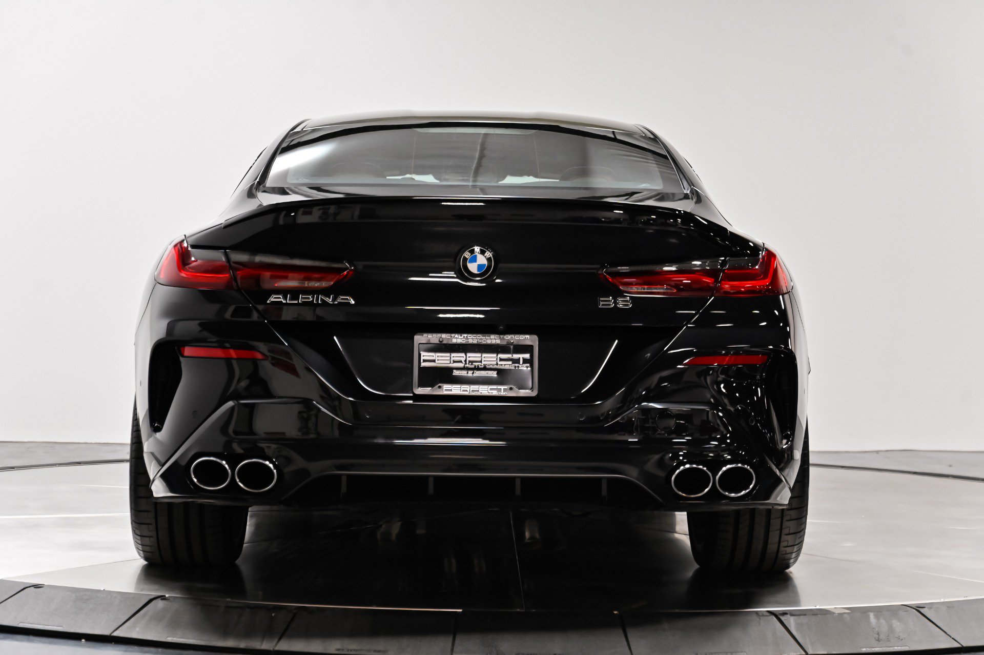 Used 2023 BMW ALPINA B8 xDrive Gran Coupe AWD/4WD image 13