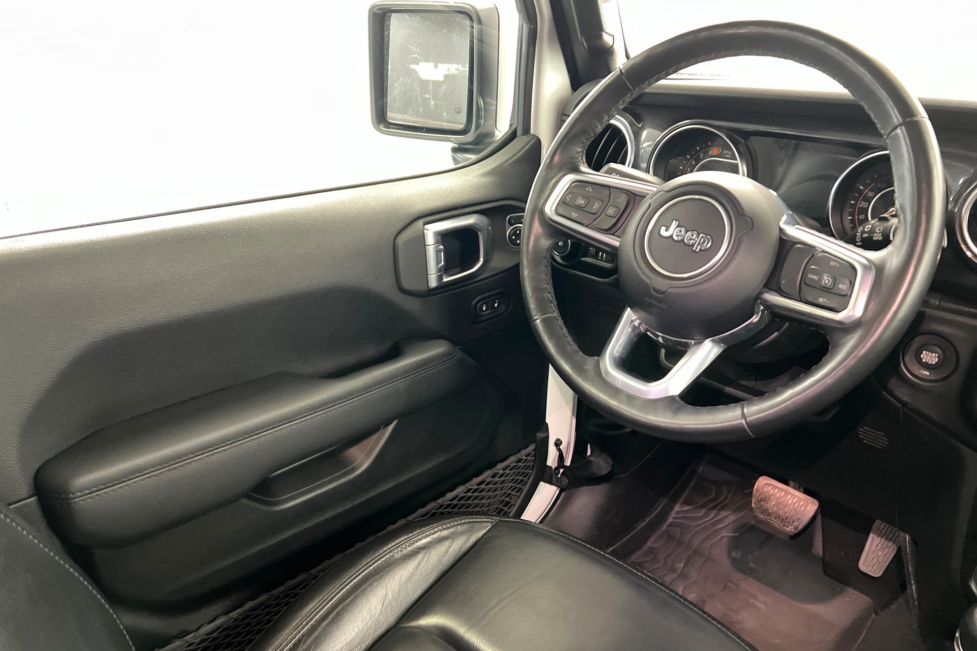 Certified 2021 Jeep Wrangler Unlimited Sahara AWD/4WD image 11