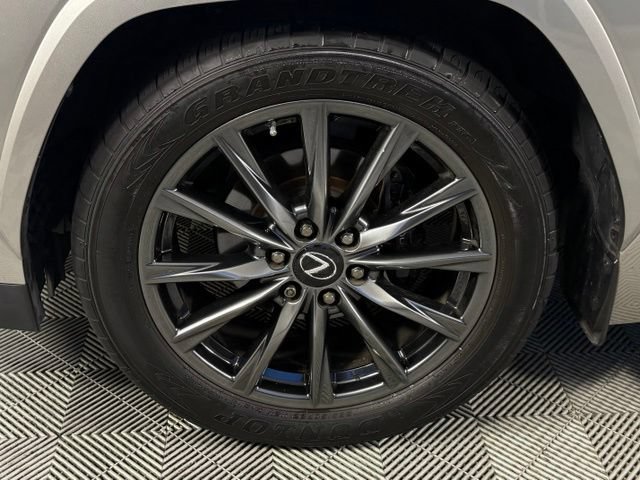 Used 2023 Lexus LX 600 F Sport w/ Accessory Package (Z1) AWD/4WD image 14