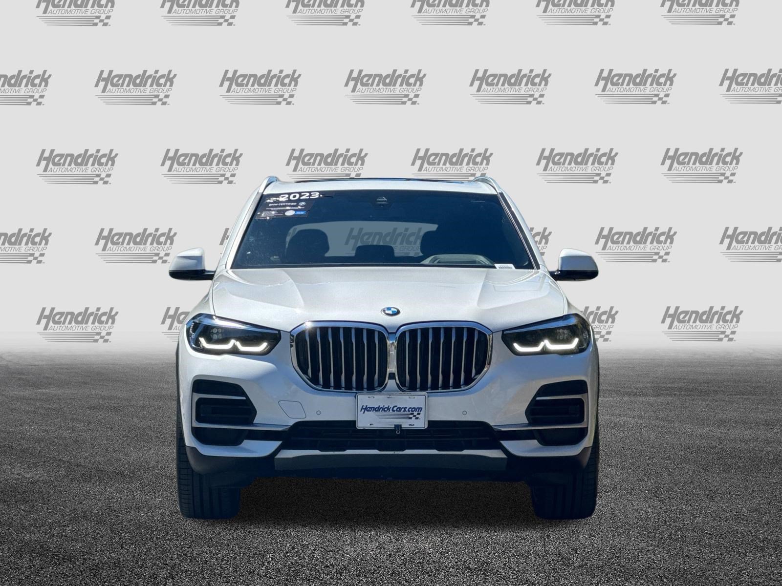 Used 2023 BMW X5 xDrive40i w/ Premium Package AWD/4WD image 10