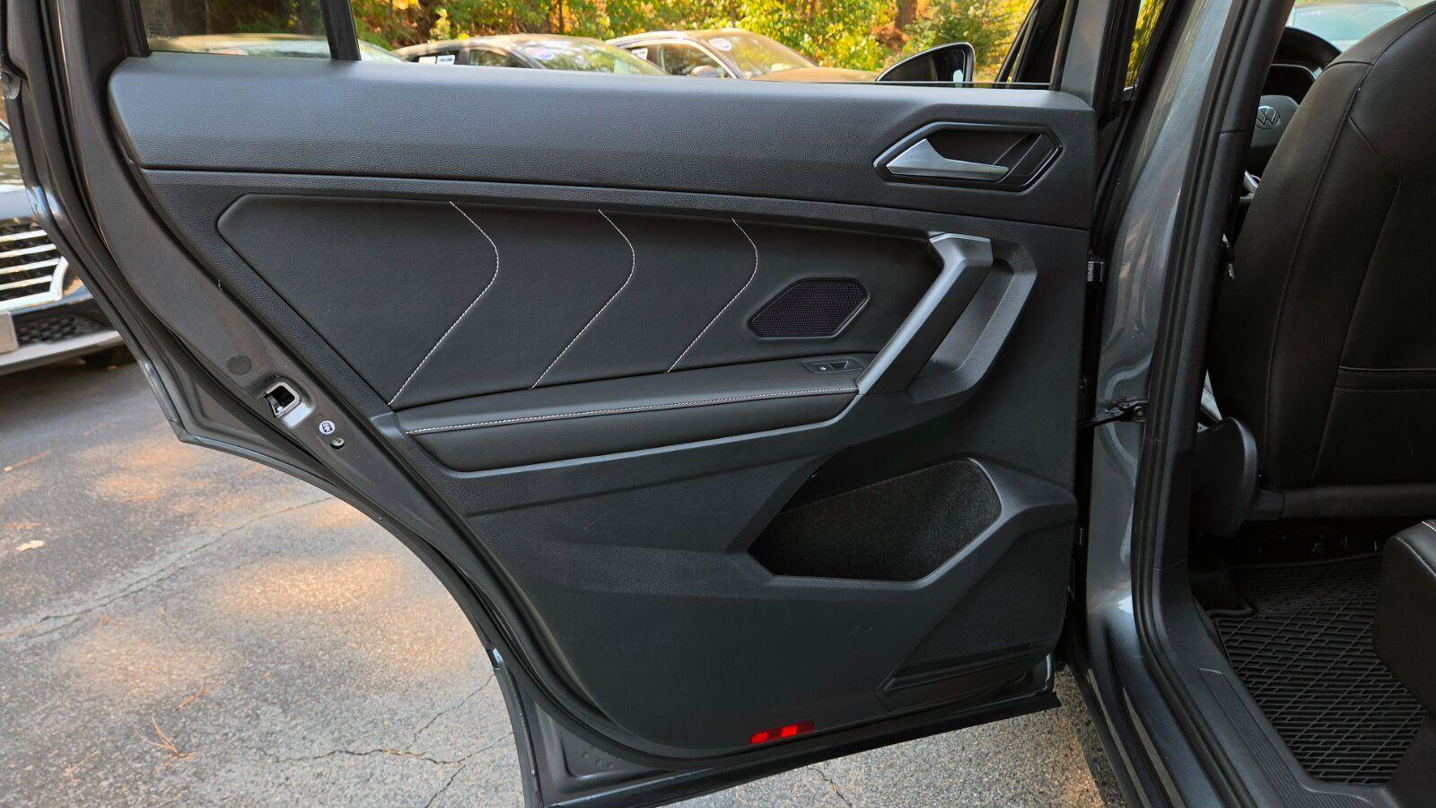 Certified 2024 Volkswagen Tiguan SE R-Line FWD image 40