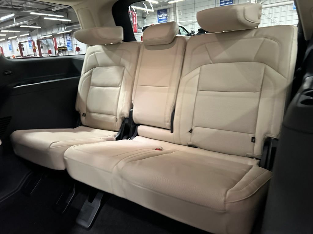 New 2027 Lincoln Navigator Reserve AWD/4WD image 38
