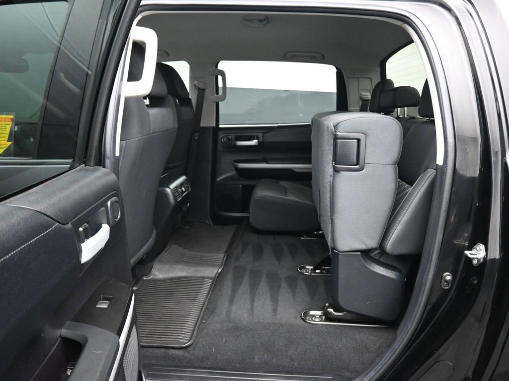 Used 2020 Toyota Tundra SR5 w/ SR5 Upgrade Package image 31
