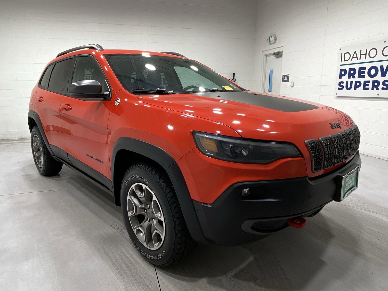 Used 2021 Jeep Cherokee Trailhawk w/ Sun, Sound & Nav Group image 2