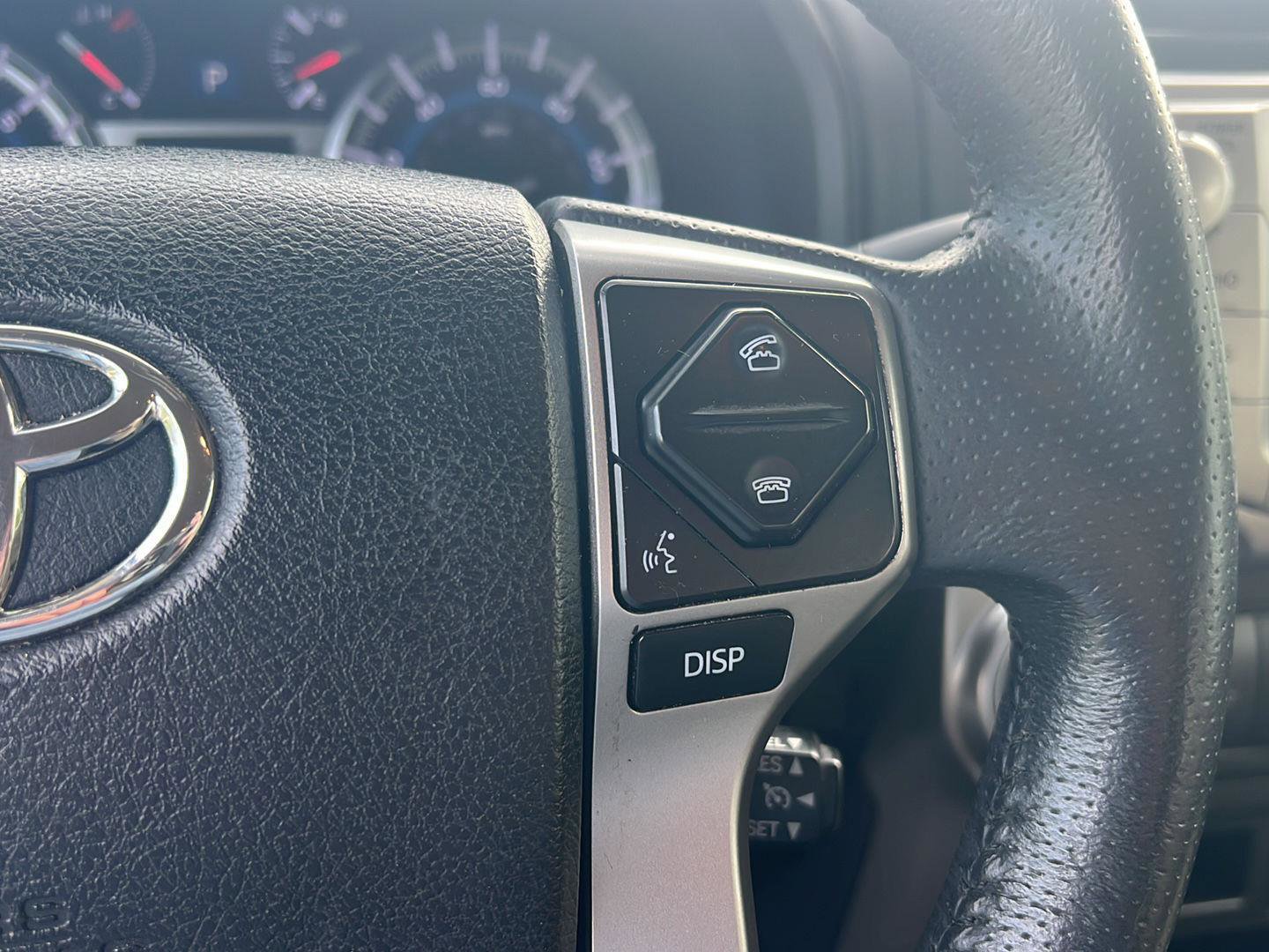 Used 2016 Toyota 4Runner SR5 image 22