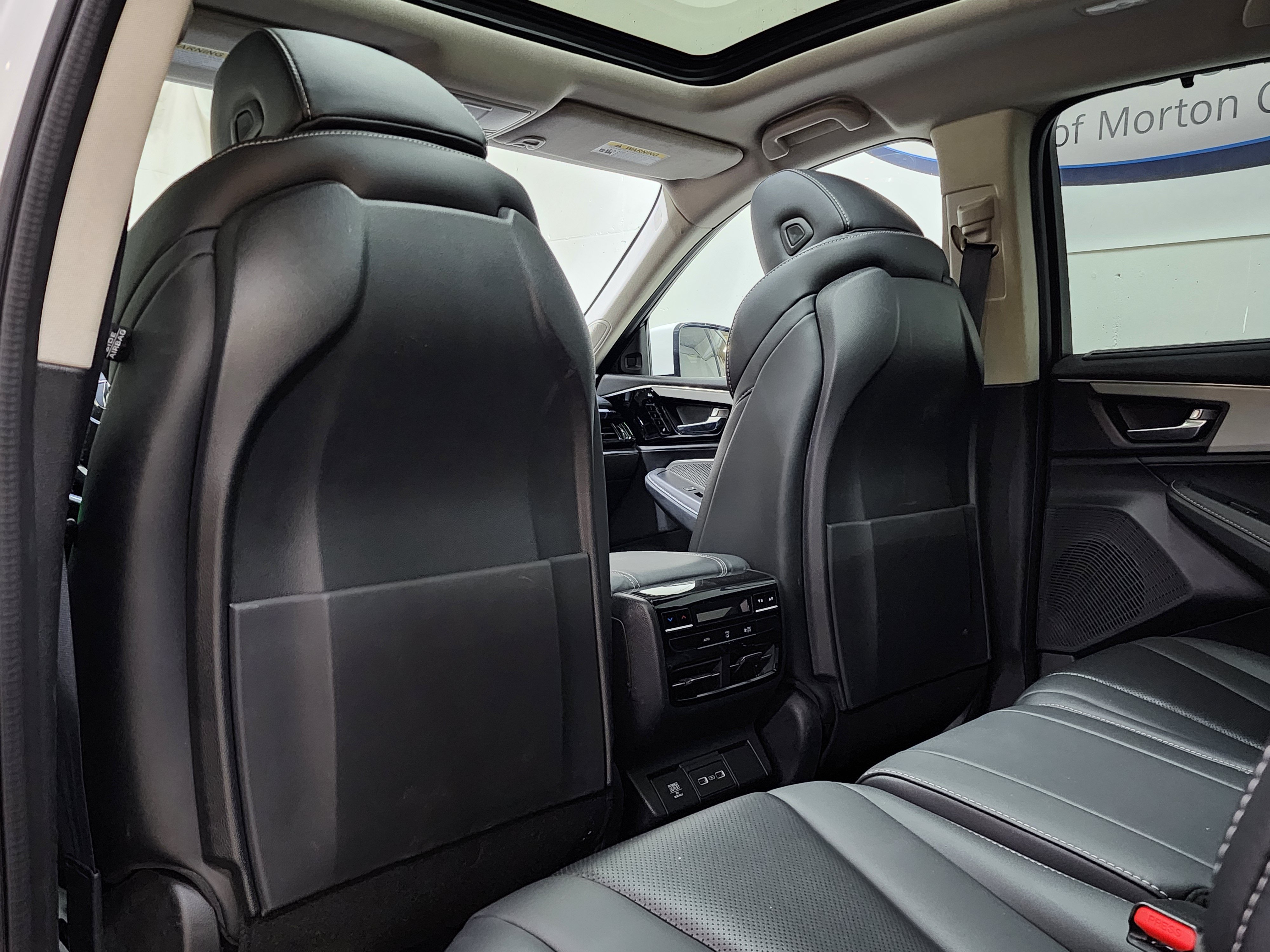 Certified 2023 Acura MDX w/ Technology Package AWD/4WD image 17