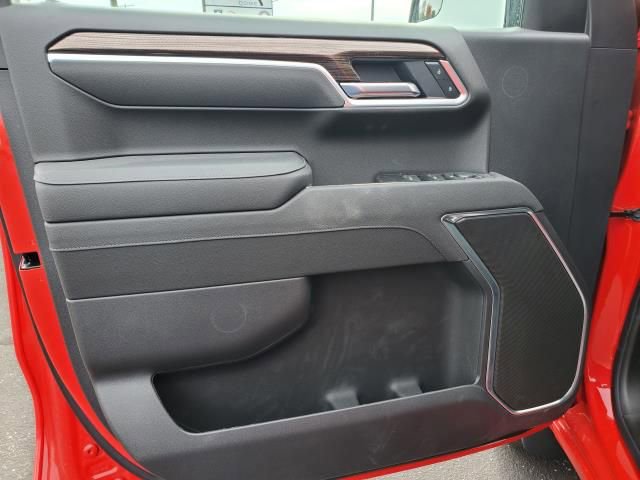 New 2026 Chevrolet Silverado 1500 LT image 12