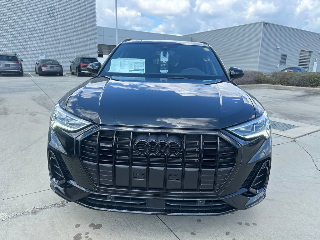 New 2025 Audi Q3 2.0T Premium image 2
