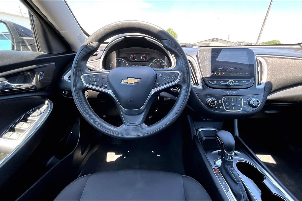 Used 2023 Chevrolet Malibu LT FWD image 5