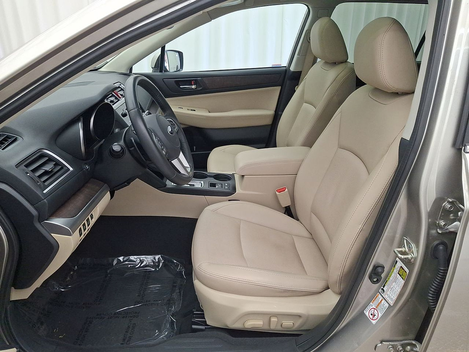 Used 2016 Subaru Outback 2.5i Limited AWD/4WD image 11