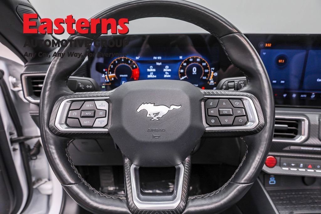 Used 2024 Ford Mustang Premium image 10