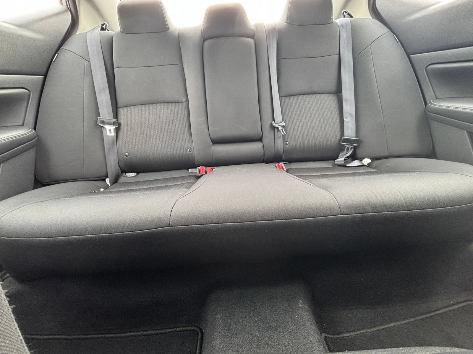 Used 2025 Nissan Altima 2.5 SV FWD image 37