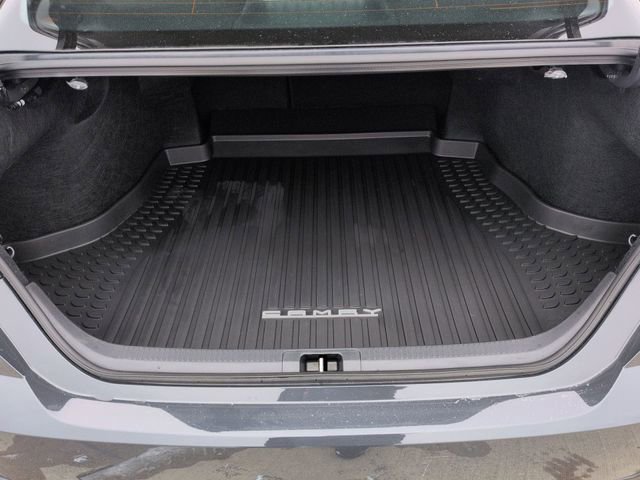 Used 2026 Toyota Camry SE image 24