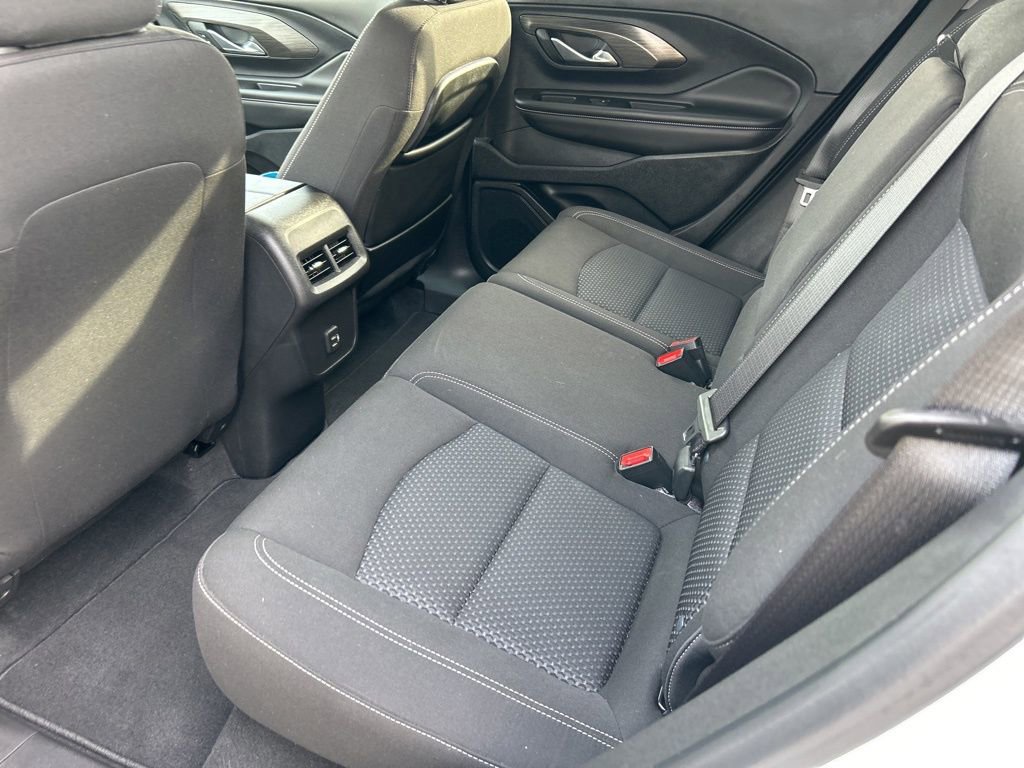 Used 2022 GMC Terrain SLE w/ Driver Convenience Package image 27
