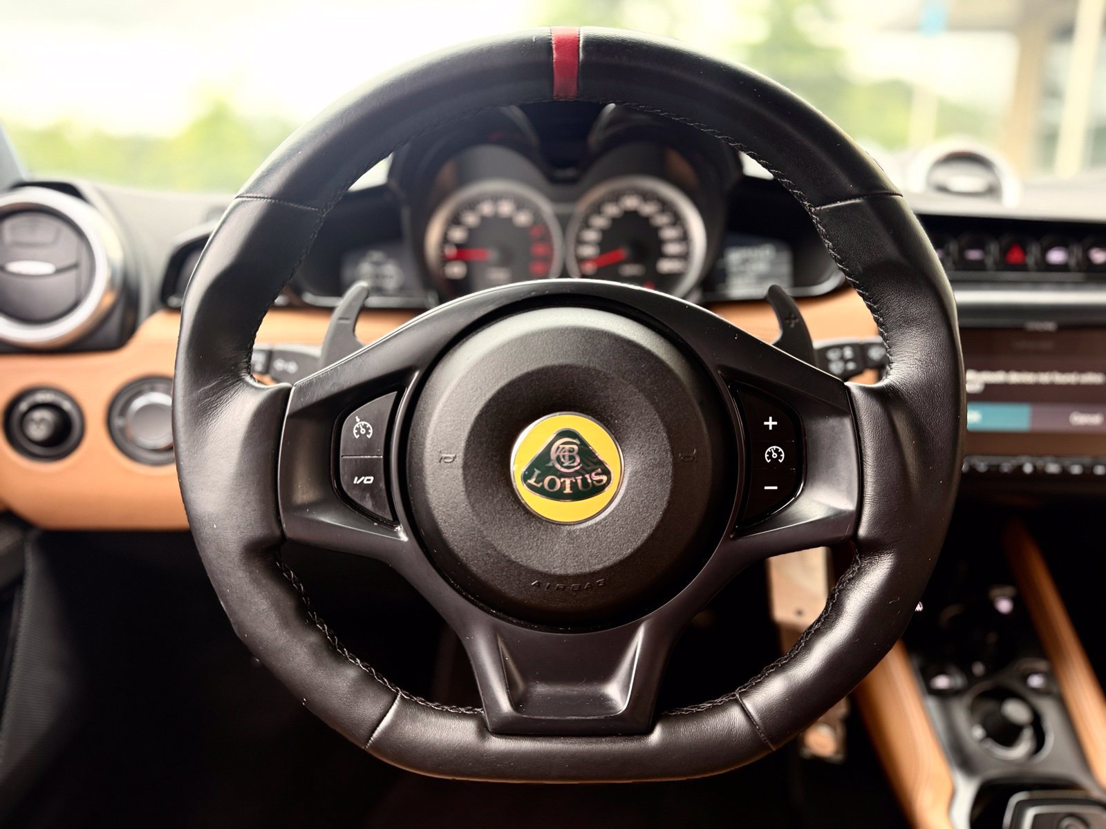 Used 2021 Lotus Evora RWD image 25