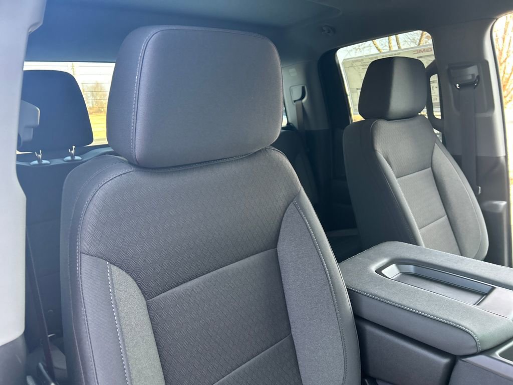 New 2026 GMC Sierra 1500 Pro w/ Pro Value Package image 25