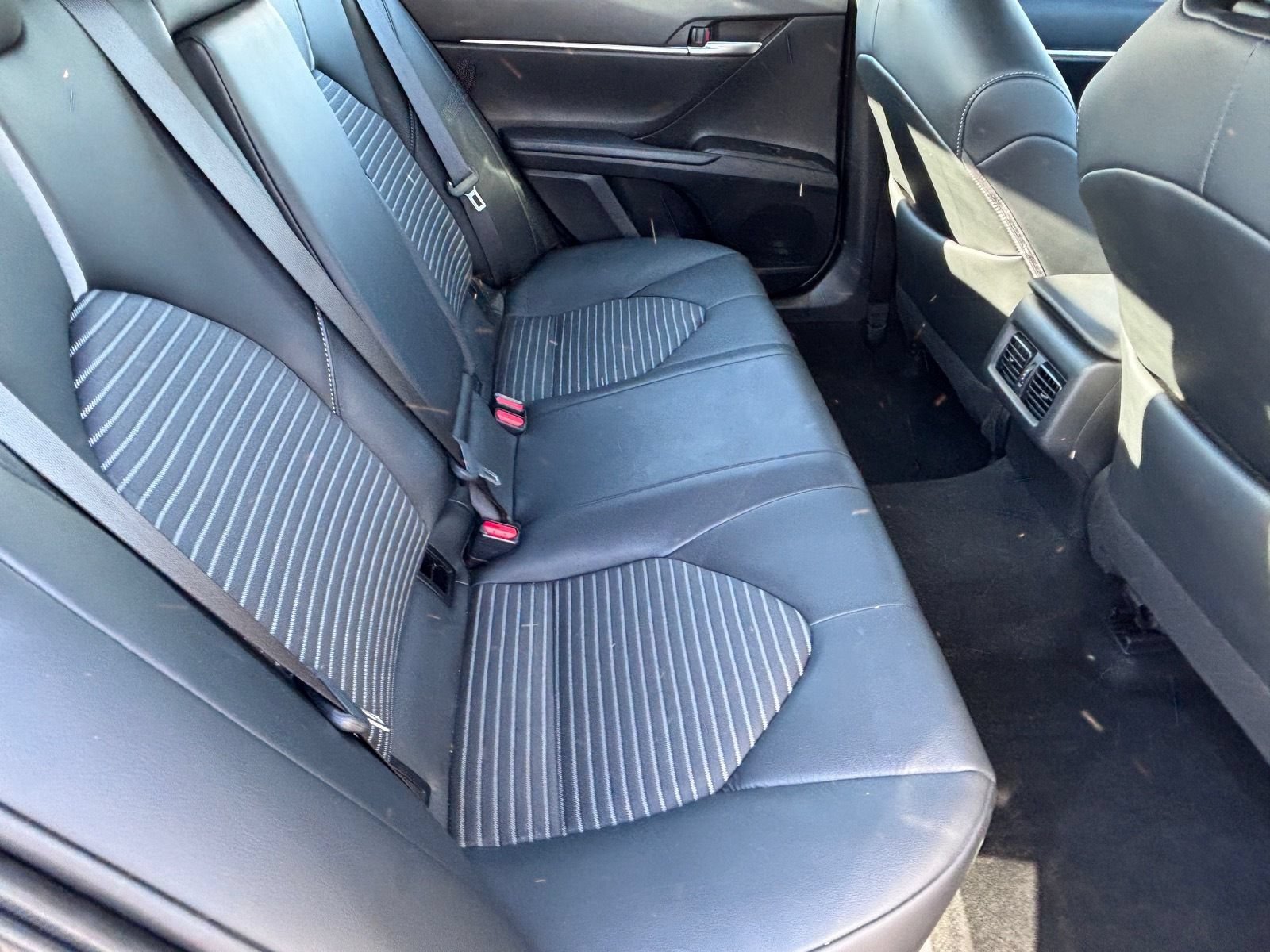Used 2024 Toyota Camry SE FWD image 15