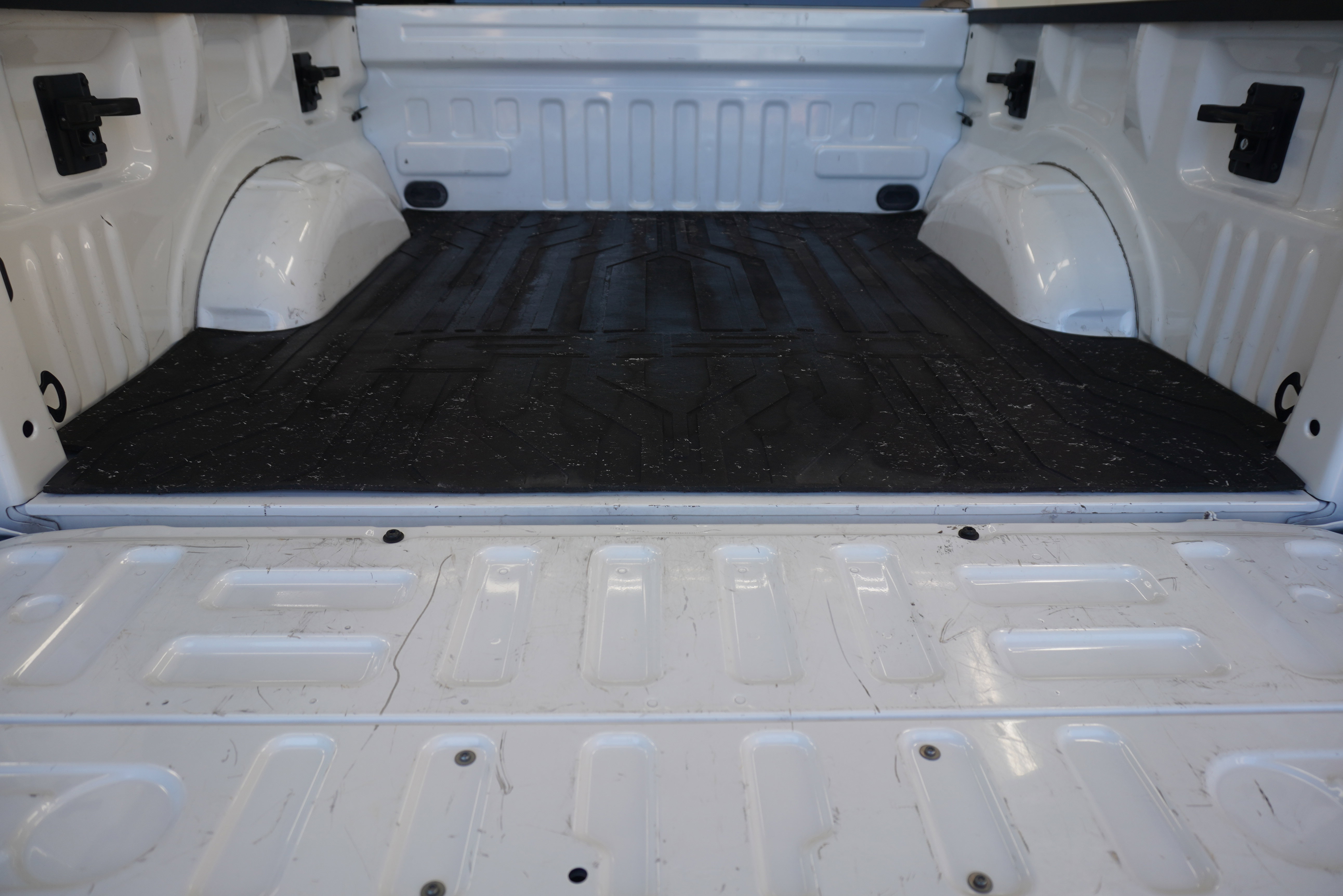 Used 2019 Ford F150 Limited w/ Trailer Tow Package image 30