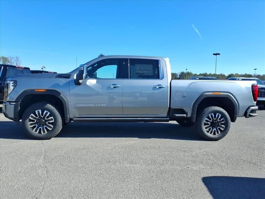 New 2026 GMC Sierra 2500 Denali Ultimate w/ Max Trailering Package image 4