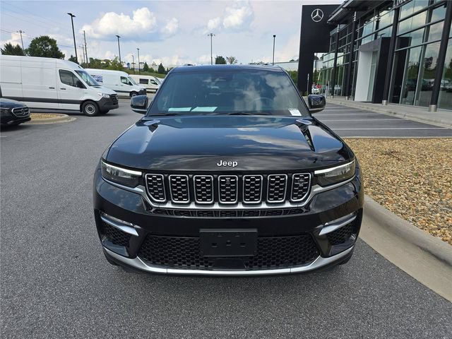Used 2022 Jeep Grand Cherokee Summit AWD/4WD image 9