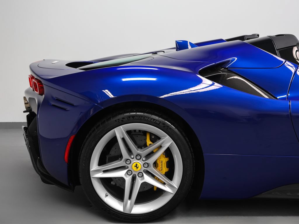 Certified 2022 Ferrari SF90 Spider AWD/4WD image 33