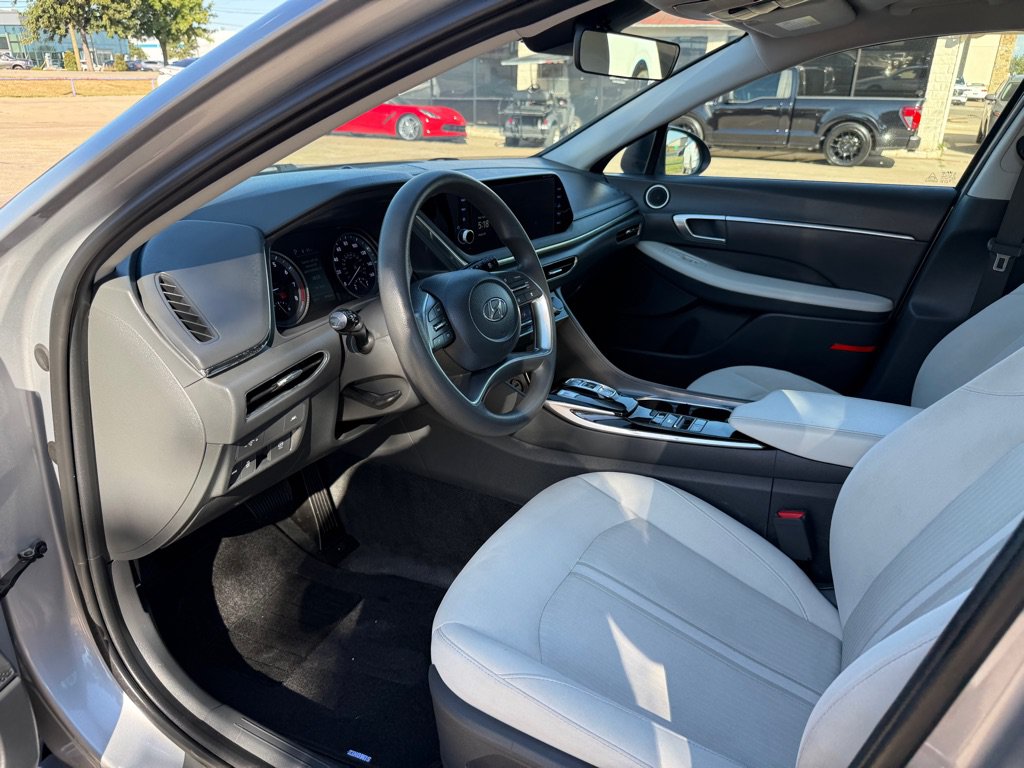 Used 2023 Hyundai Sonata SEL FWD image 11