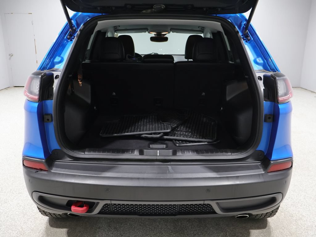 Used 2021 Jeep Cherokee Trailhawk AWD/4WD image 20
