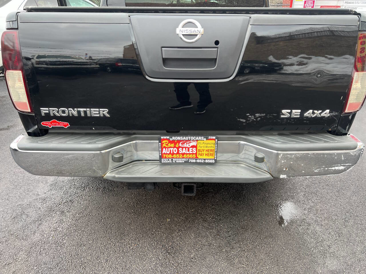 Used 2010 Nissan Frontier SE image 29